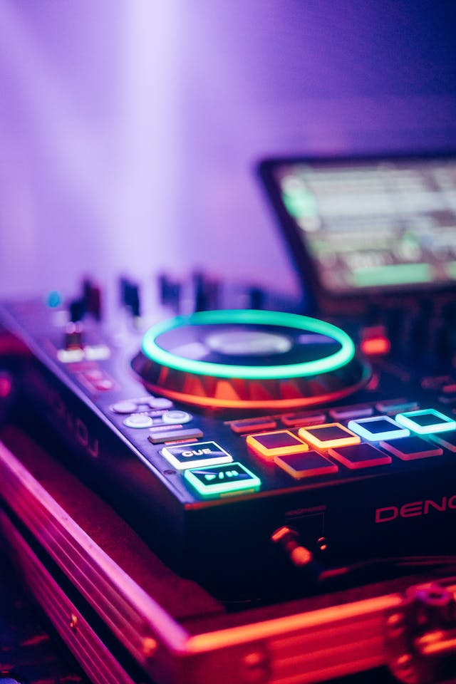 Heather Night Song Track is an original EDM produced by IANQST, blending retro synths and modern beats to create an unforgettable sonic journey.